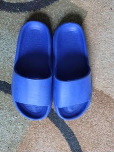 Photo of free Size 8 blue slippers (Adamsdown CF24) #1