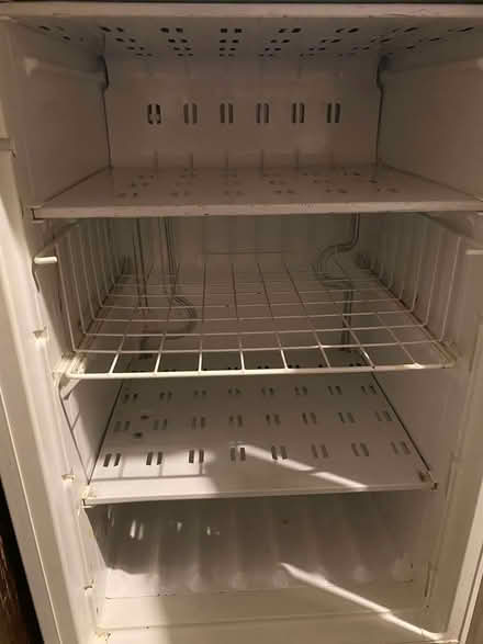 Photo of free Fridge Freezer (Luton LU1) #2