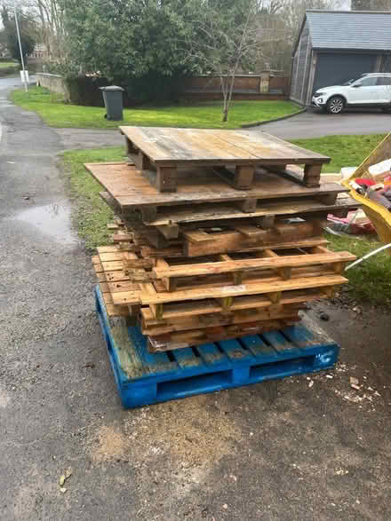 Photo of free Pallets (Milton Malsor) #1