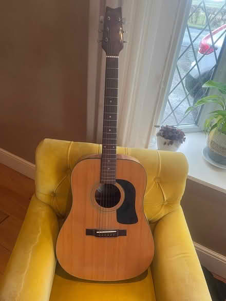Photo of free Acoustic guitar (Longton) #1