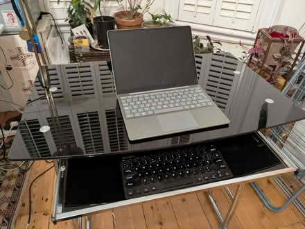 Photo of free Small desk (Hove BN3) #3