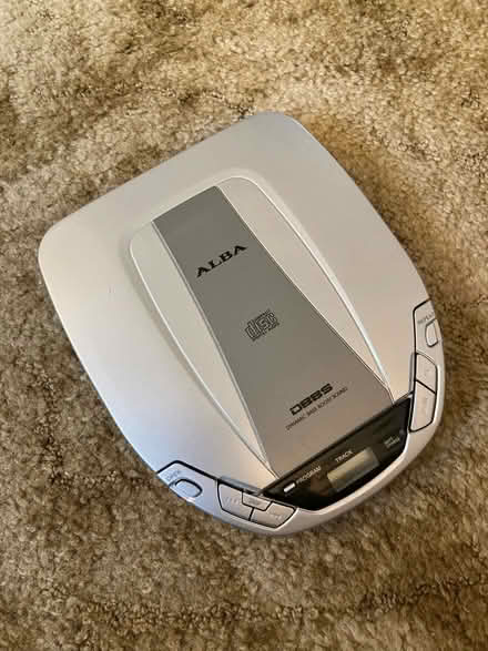 Photo of Portable CD Player, River area M/head. (Maidenhead SL6) #2