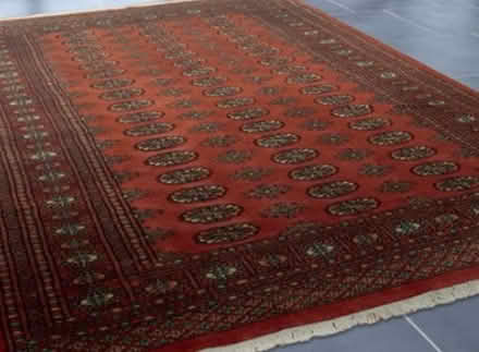 Photo of Rug approx 2m X 3m (Canons Corner HA7) #2