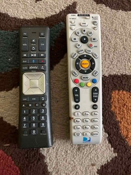 Photo of free DirectTV and Xfinity remotes (Adam’s Point, Oakland) #1