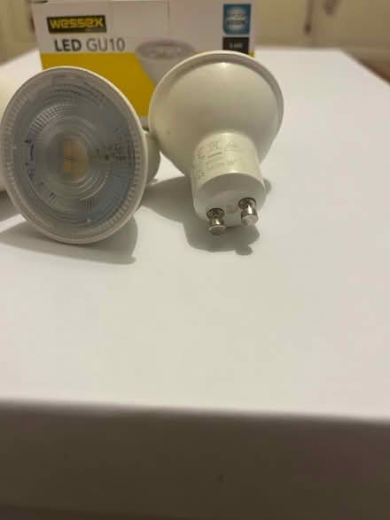 Photo of free led gu10 (Bracknell RG12) #1