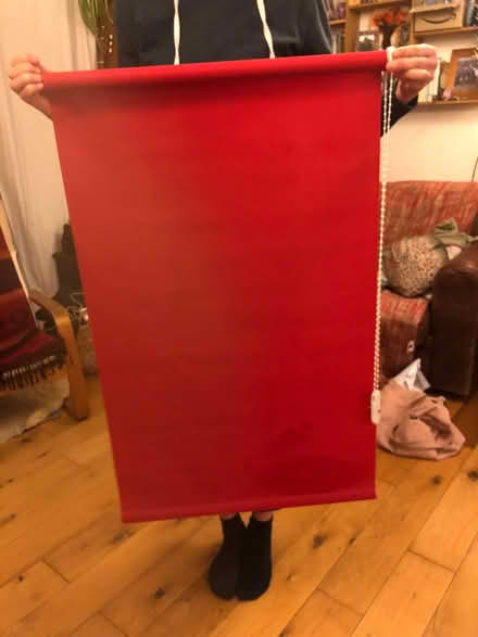 Photo of free Red blind 160 x 57 cm (Stroud GL5) #1