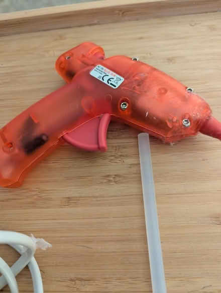Photo of free Small glue gun and one extra glue stick (Grangeway area NN10) #2