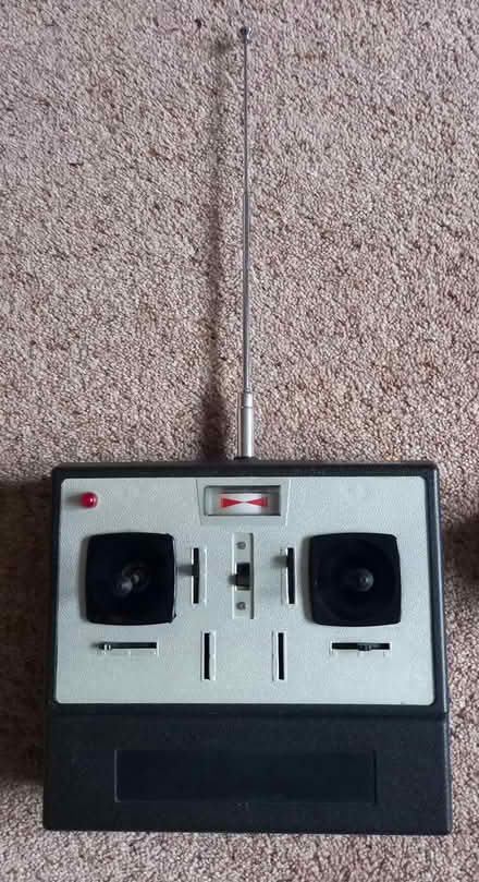 Photo of free Radio control transmitter and Rx (Central Letchworth) #2