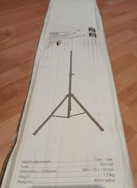 Photo of free Speaker stand (Clapham (SW4)) #2