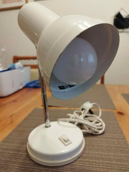 Photo of free Small lamp (Shenley Lodge MK5) #1