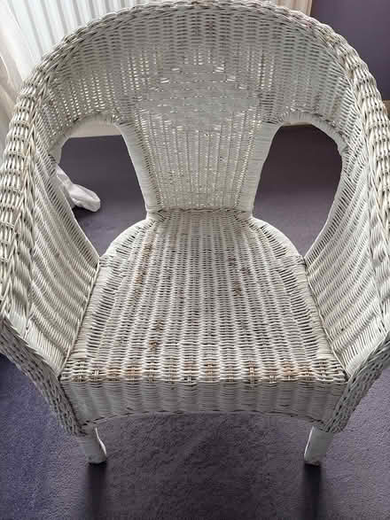 Photo of free White wicker chair (Hitchin Ninesprings area) #1
