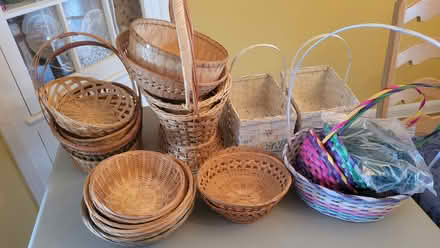 Photo of free baskets (1131 North St-White Plains NY) #2