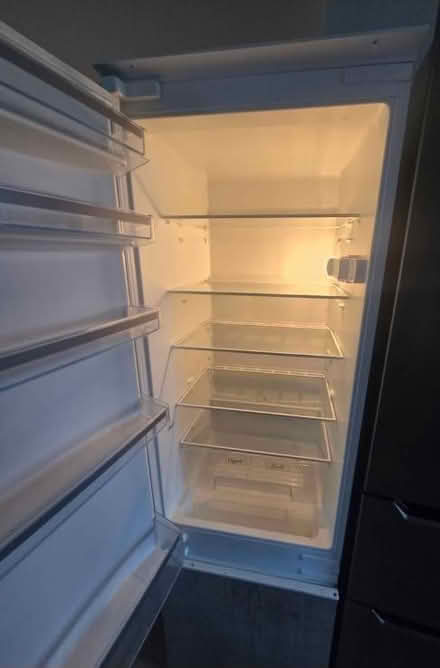 Photo of free Bosch Integrated fridge freezer (SN25 Blunsdon) #3
