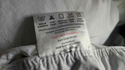 Photo of free 13.5tog feather double duvet (Menai Bridge LL59) #3