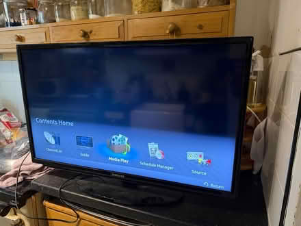 Photo of free 32” Samsung led tv (Fareham PO16) #3