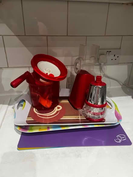 Photo of free Trays and veg shredder (Enfield N13) #1