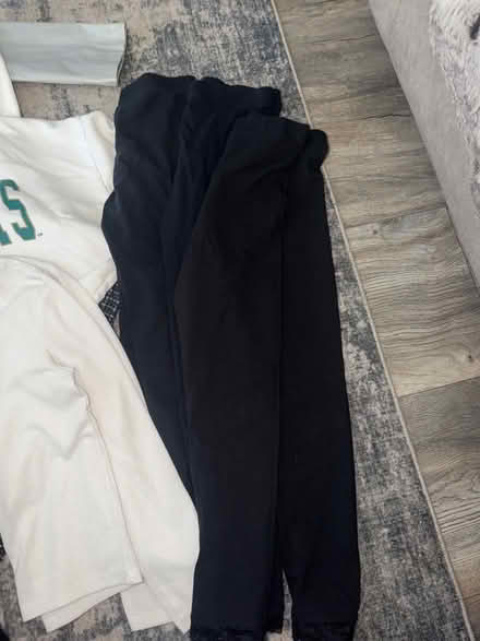 Photo of free Girls clothes 8-9 9-10 (Wybourn S2) #3