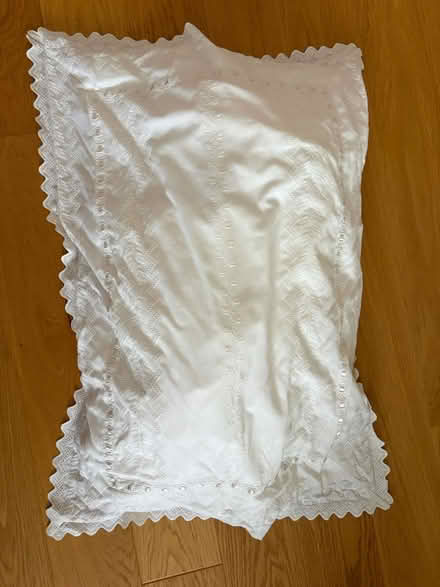 Photo of free King size duvet and two pillows (Marden, TN12) #1