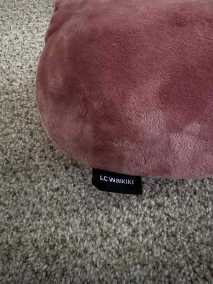 Photo of free Travel neck pillow (Wimbledon SW19) #3