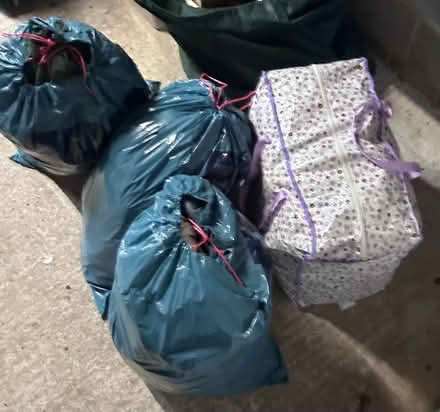 Photo of free 4 Bags of clothes Woman’s and Boys (Ladygrove OX11) #1