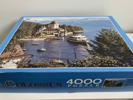 Photo of free 4000 Piece Jigsaw Puzzle (Mytchett. GU16) #2
