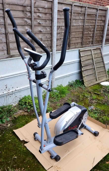 Photo of free Elliptical bike exercise machine (BR5 St Mary Cray) #1