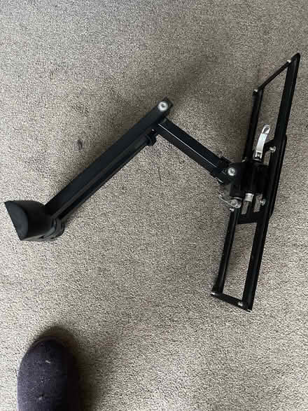 Photo of free TV Wall Bracket (DE23 Littleover) #3