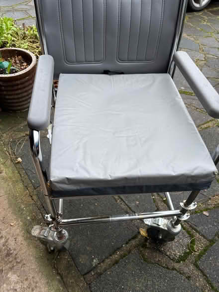 Photo of free Commode, zimmerframes, raised toilet and high shower chairs (Leigh-on-Sea SS9) #1