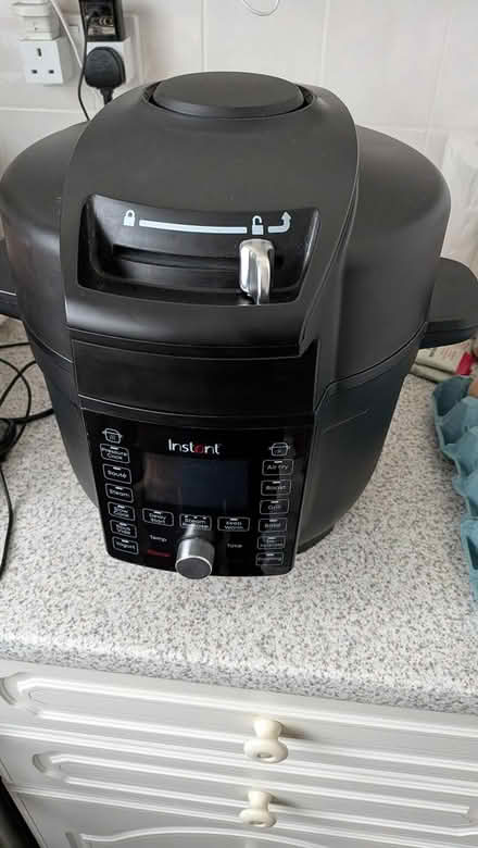 Photo of free Instant pot air fryer see notes (Castlepoint BH8) #1