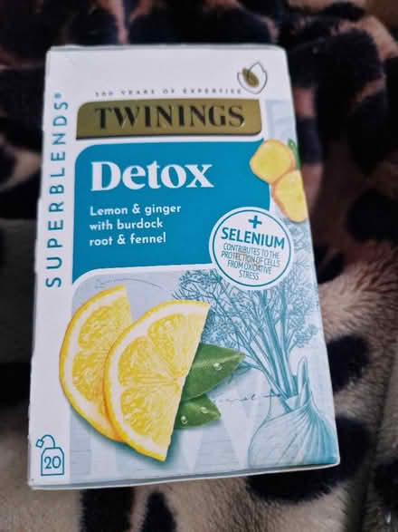 Photo of free Twinings 'detox' tea bags (Wigmore HR6) #1