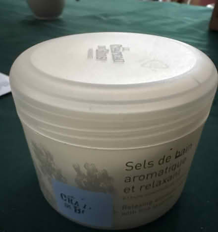 Photo of free Bath salts (Ossining) #1