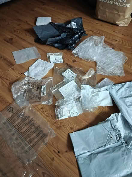 Photo of free Independent seller packing material (Nether Edge S7) #4