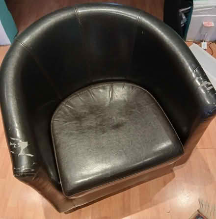 Photo of free Black Bucket Chair (Clapham (SW4)) #2