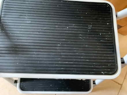 Photo of free step ladder (Blagdon BS40) #4