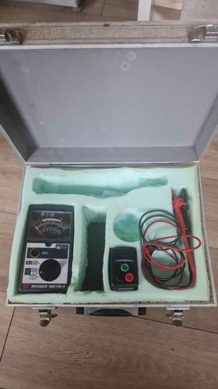 Photo of free Insulation resistance tester (Kirk Hallam DE7) #1
