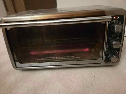 Photo of free Hamilton Beach, toaster oven (East Mississauga) #1