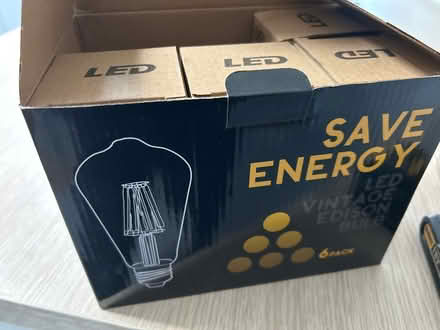 Photo of free X4 lightbulbs (Erith DA8) #1