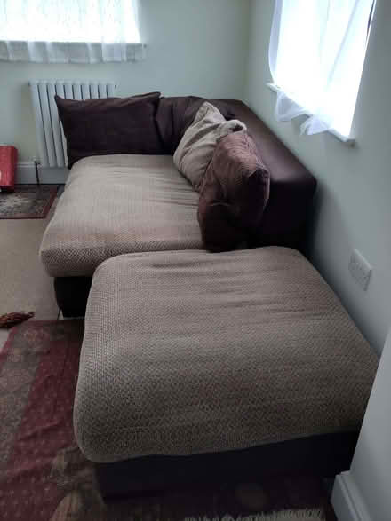 Photo of free Settee/sofa with pouffe (Kidlington OX5) #1