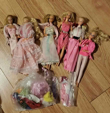 Photo of free Barbies and outfits (80's) (Near Experimental Farm) #1