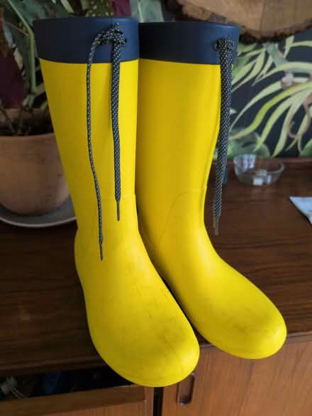 Photo of free Yellow Crocs brand galoshes W8 (SW Berkeley) #1