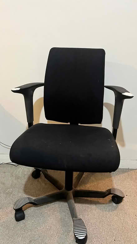 Photo of free 2x Office Chairs (Sidcup DA14) #2