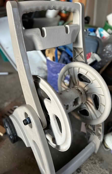 Photo of free garden hose and reel (Arlington Center) #1