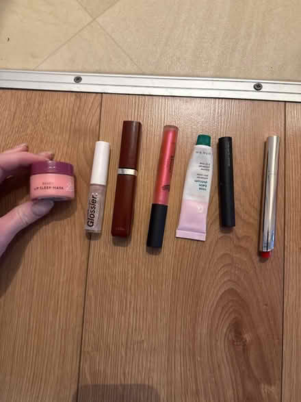 Photo of free Lip make up (Bethnal Green E2) #2
