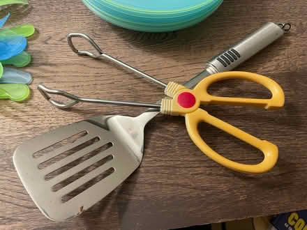 Photo of free BBQ/picnic set (Horsforth LS18) #4