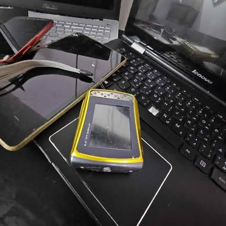 Photo of free Laptops and tables, Ipads (not working) (Hounslow TW4) #2