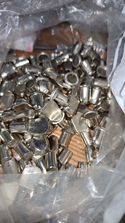 Photo of free Bagful of connection pieces metal (Stroud GL5) #1