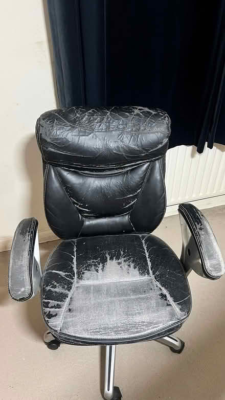 Photo of free 2x Office Chairs (Sidcup DA14) #4