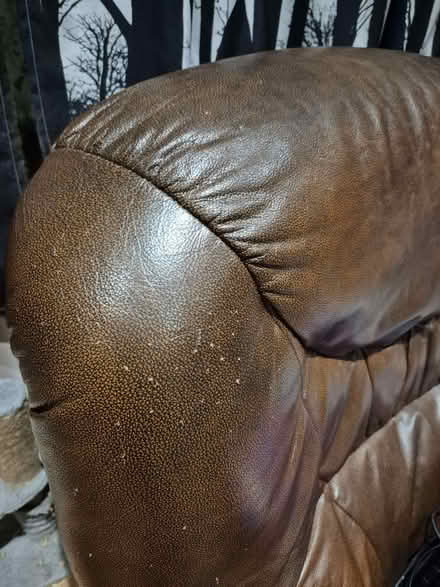 Photo of free 3 piece suite (Brechin DD9) #4