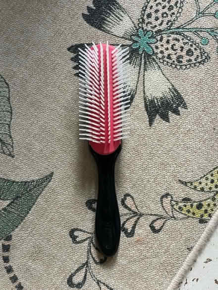 Photo of free denman hair brush (SE4) #1