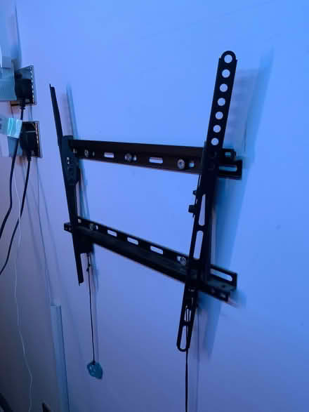 Photo of free Tv Bracket (Chingford E4) #2